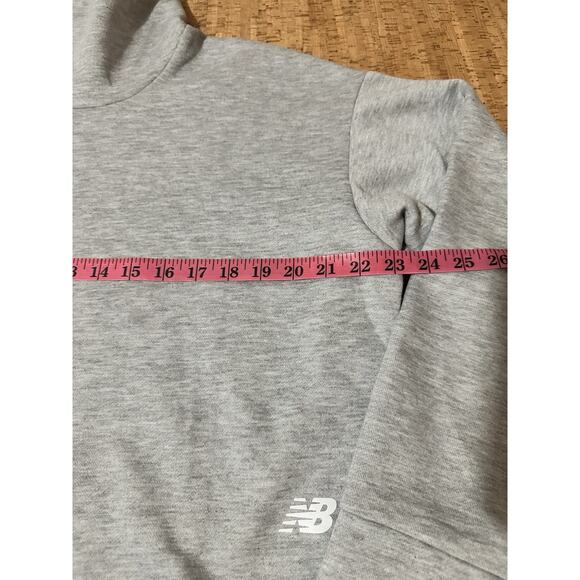 New Balance Women’s X-Large Cowl Neck Lightweight Pullover Gray - Picture 5 of 8